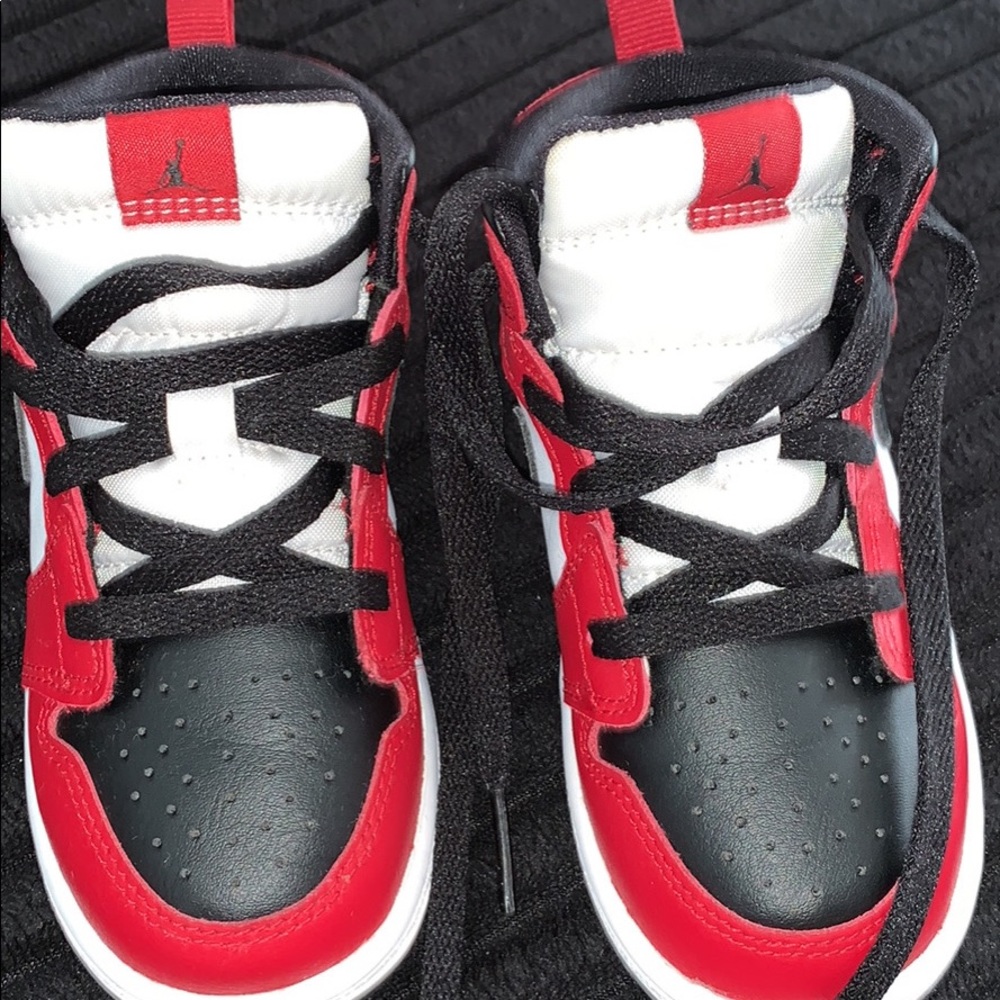Air Jordan 1 for kids